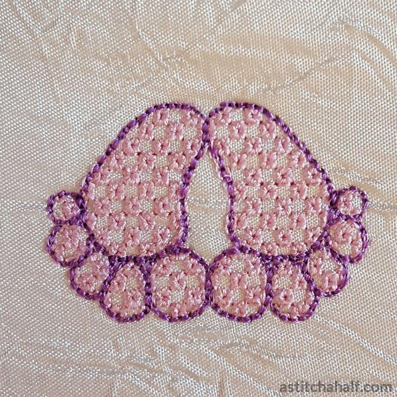 Freestanding Lace Baby Feet