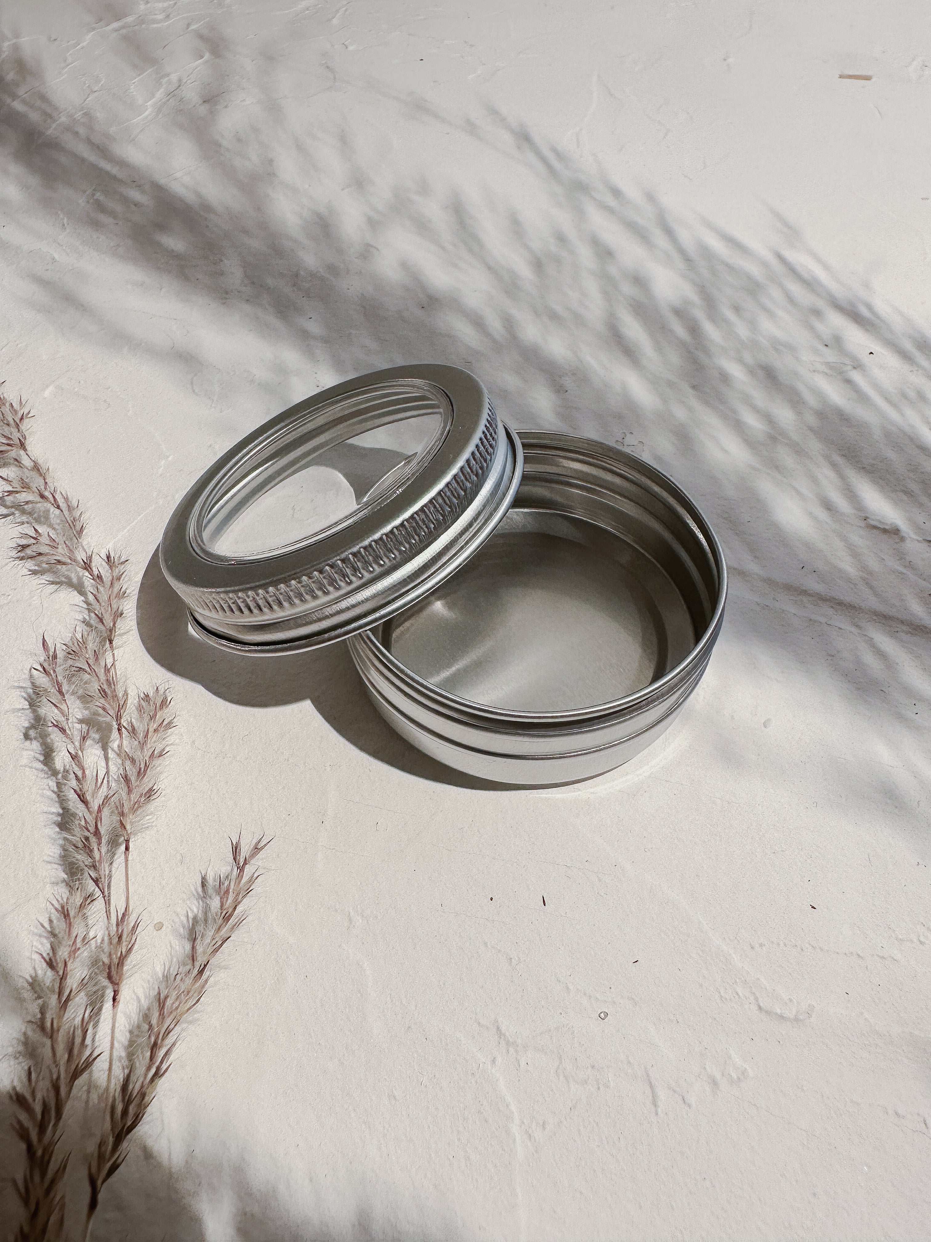 Round Tin Case with Window