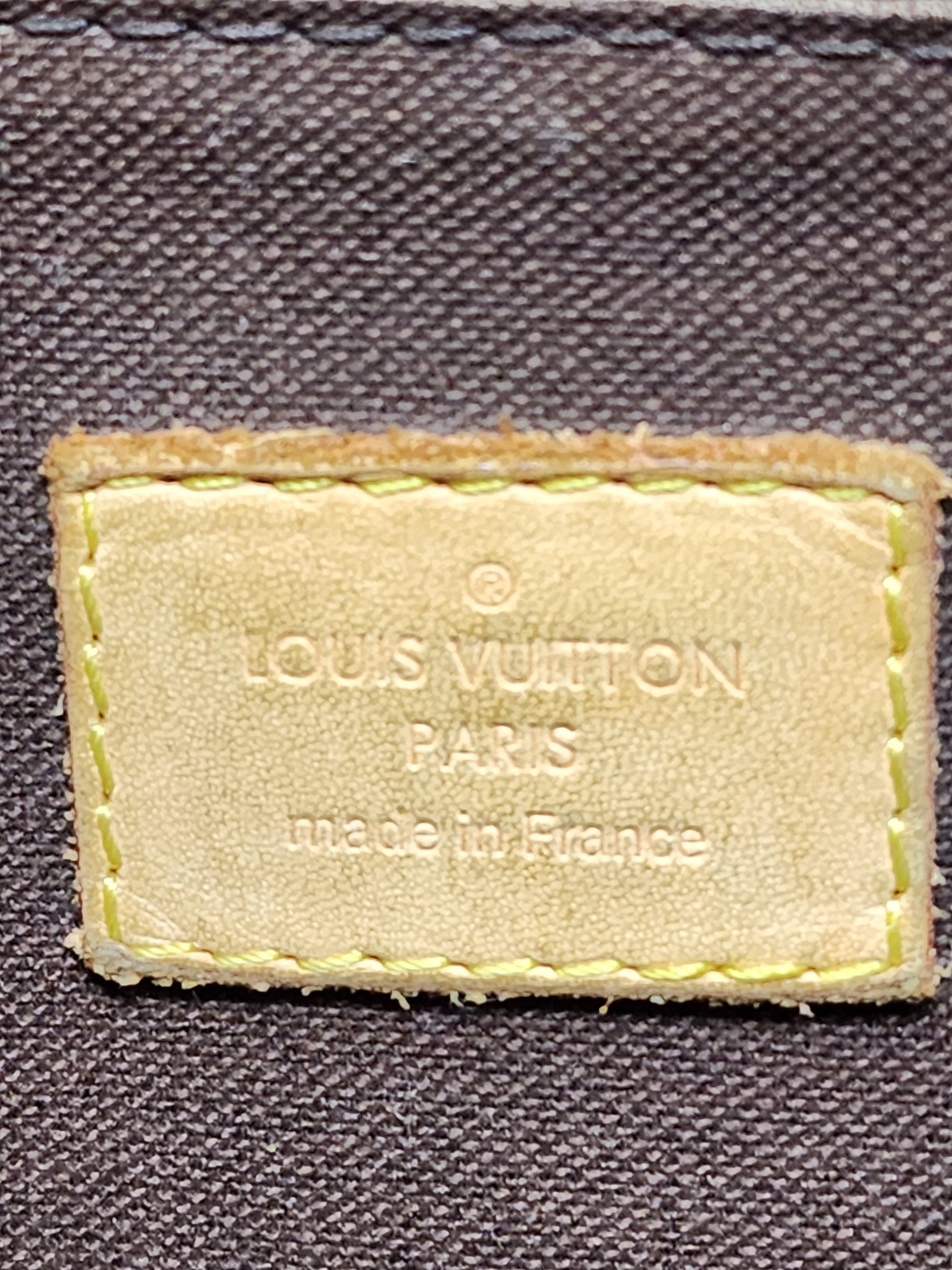 LOUIS VUITTON MENILMONTANT PM